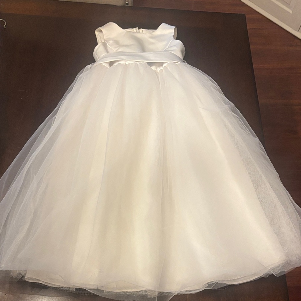 David’s Bridal Classic White Satin & Tulle Flower Girl Dress for Kids